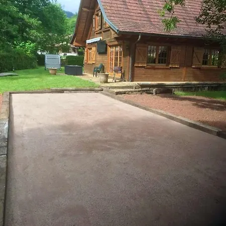 Chalet Chaleureux Lalaye, Cheminee Lalaye
