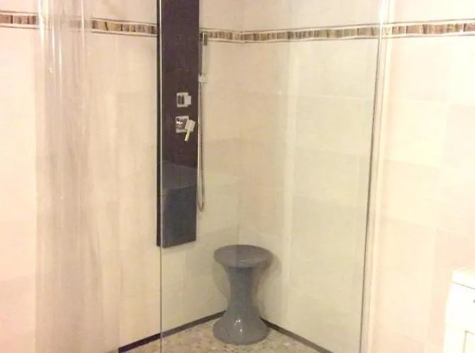 Chaleureux Lalaye, Cheminée